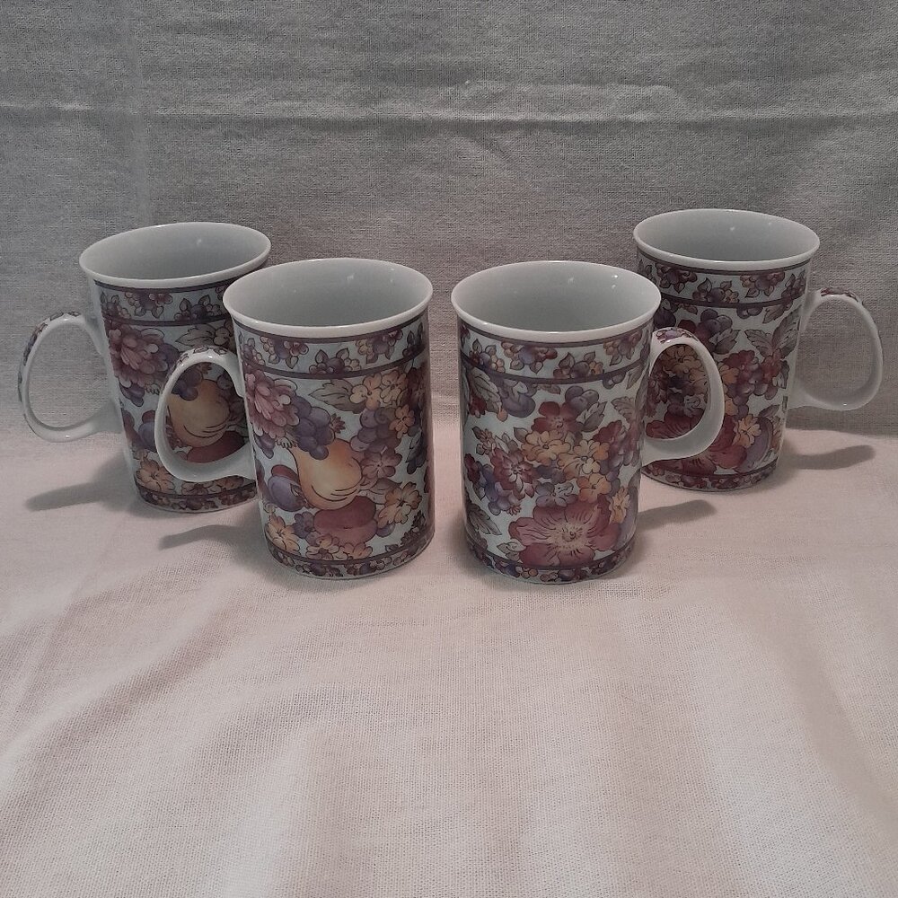 VTG Ganz " Lakeside Collection" Mugs Set of 4